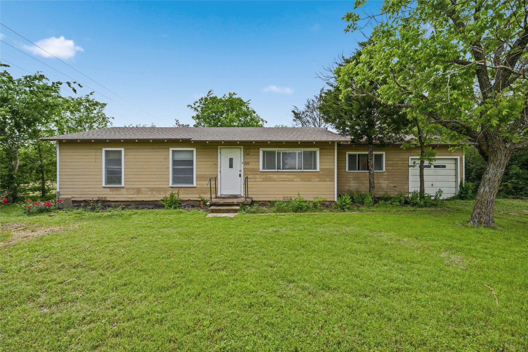 222 S Fairpark Street Riesel TX 76682