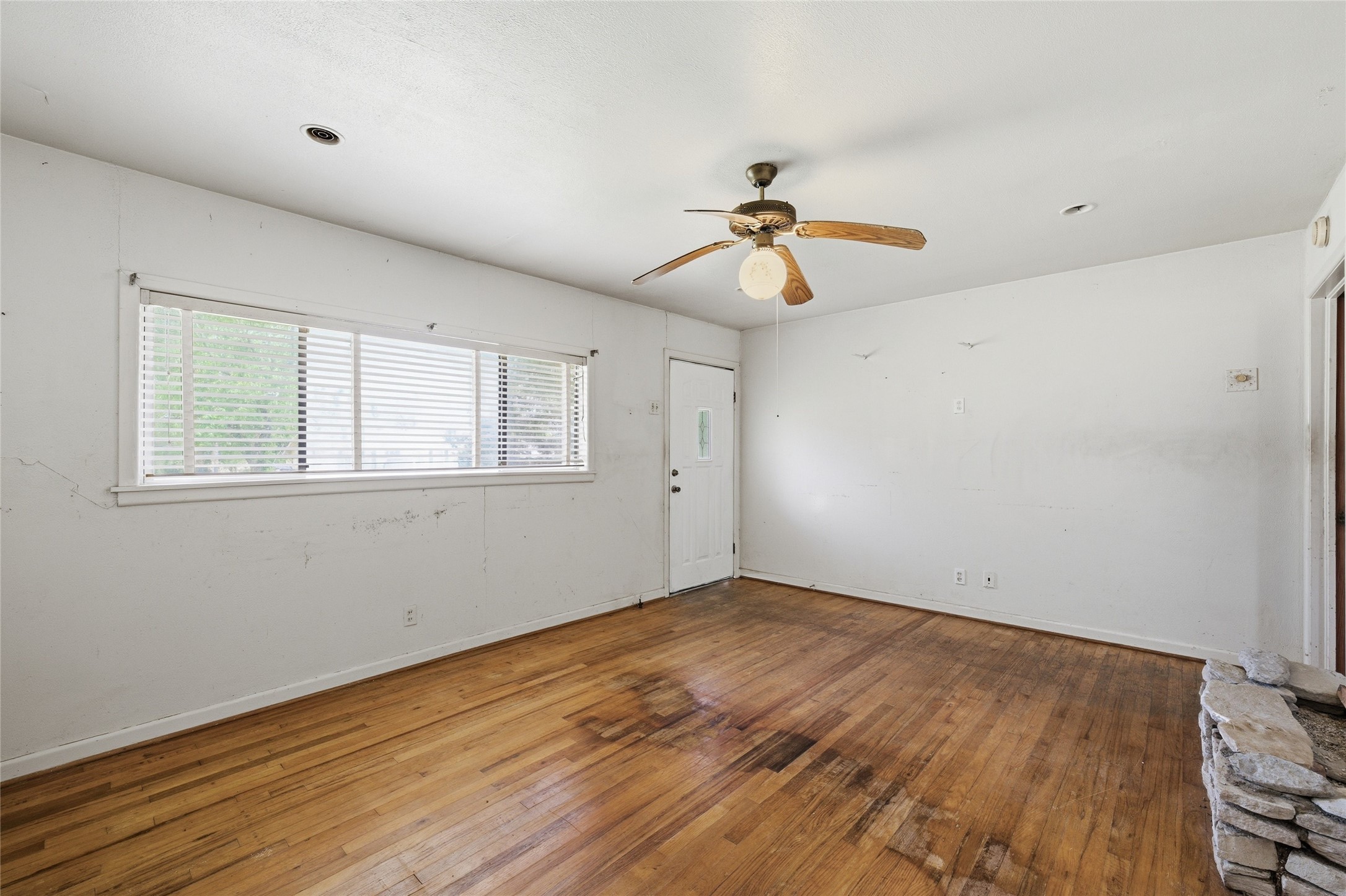 222 S Fairpark Street Riesel TX 76682