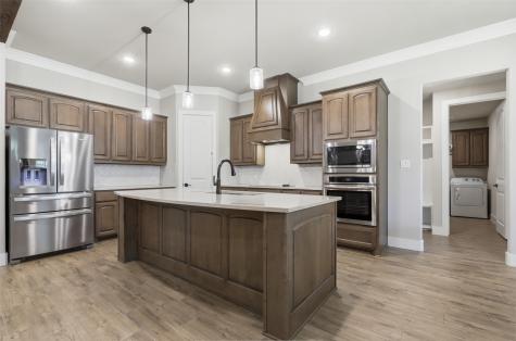 2021 Crystal Palace Boulevard Alvarado TX 76009