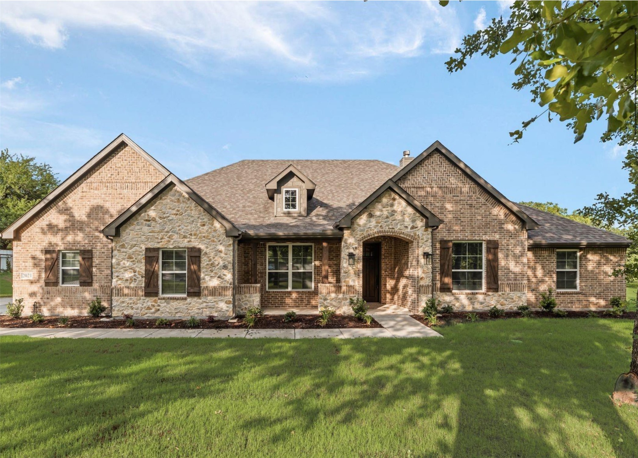 2021 Crystal Palace Boulevard Alvarado TX 76009