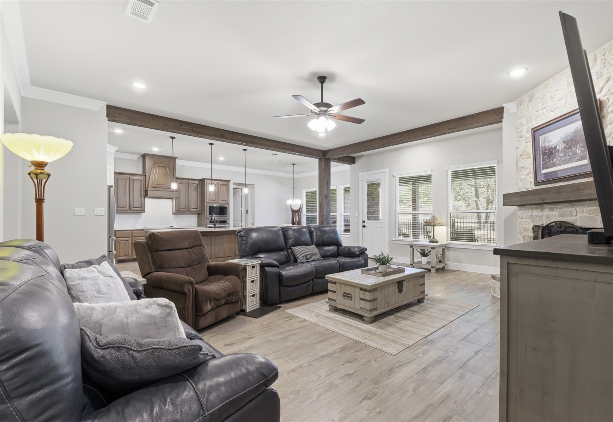 2021 Crystal Palace Boulevard Alvarado TX 76009
