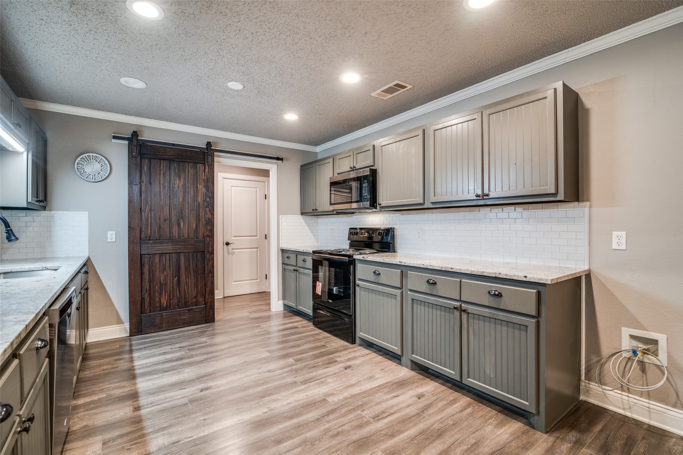 8451 County Road 4131 Kemp TX 75143
