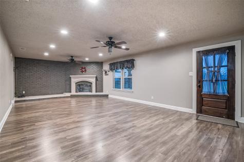 8451 County Road 4131 Kemp TX 75143