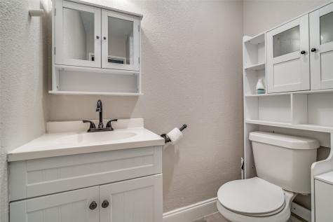 8451 County Road 4131 Kemp TX 75143