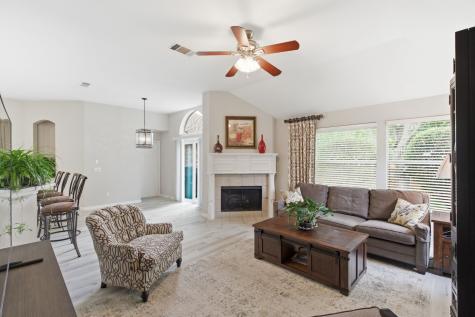 437 Crestview Point Drive Lewisville TX 75067
