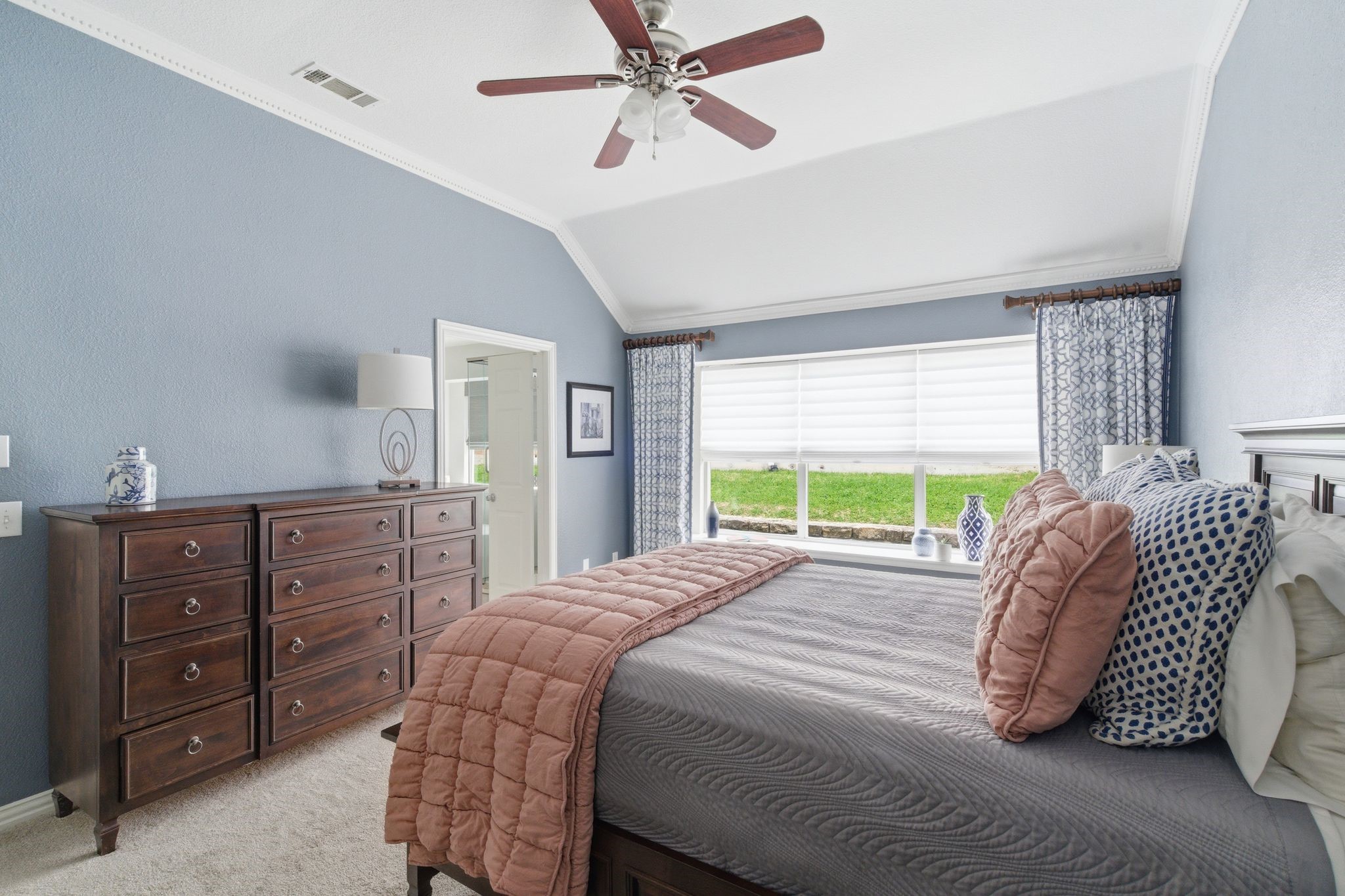 437 Crestview Point Drive Lewisville TX 75067