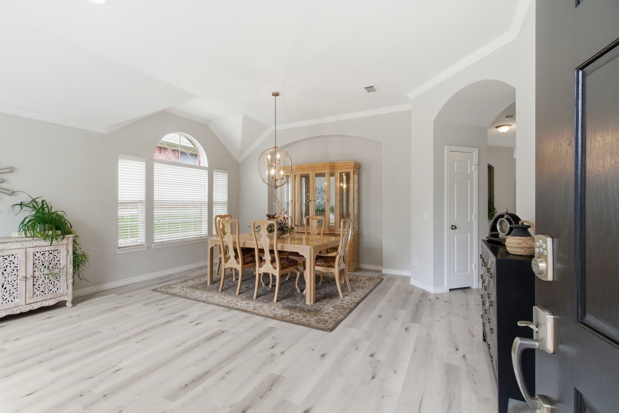 437 Crestview Point Drive Lewisville TX 75067