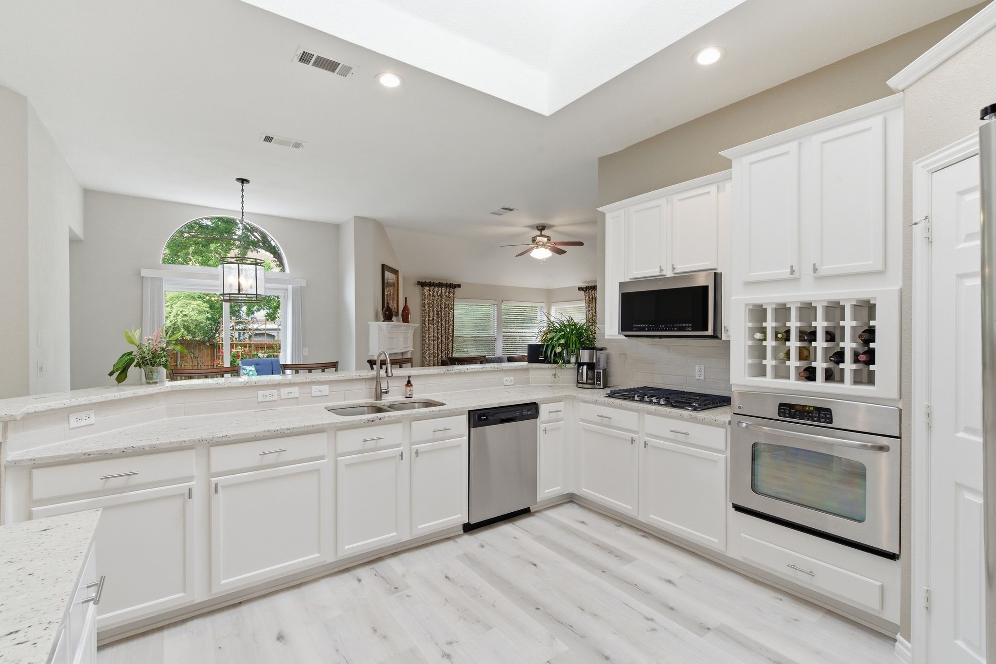 437 Crestview Point Drive Lewisville TX 75067