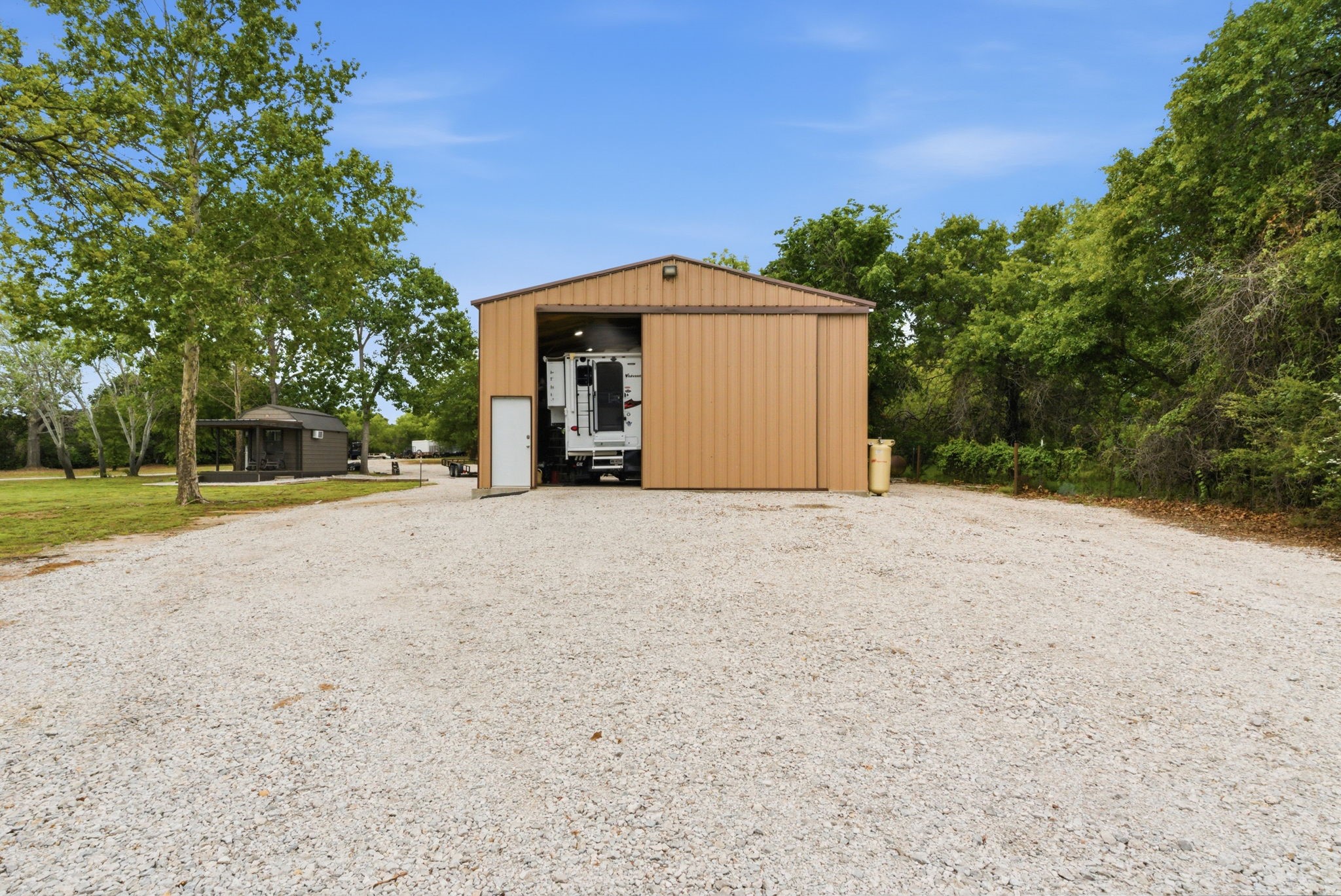 909 County Road 237 Eastland TX 76448