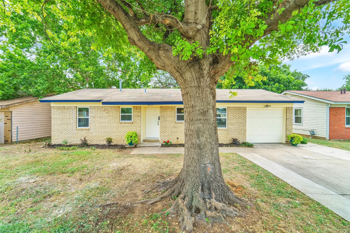 3912 Woodlane Avenue Haltom City TX 76117