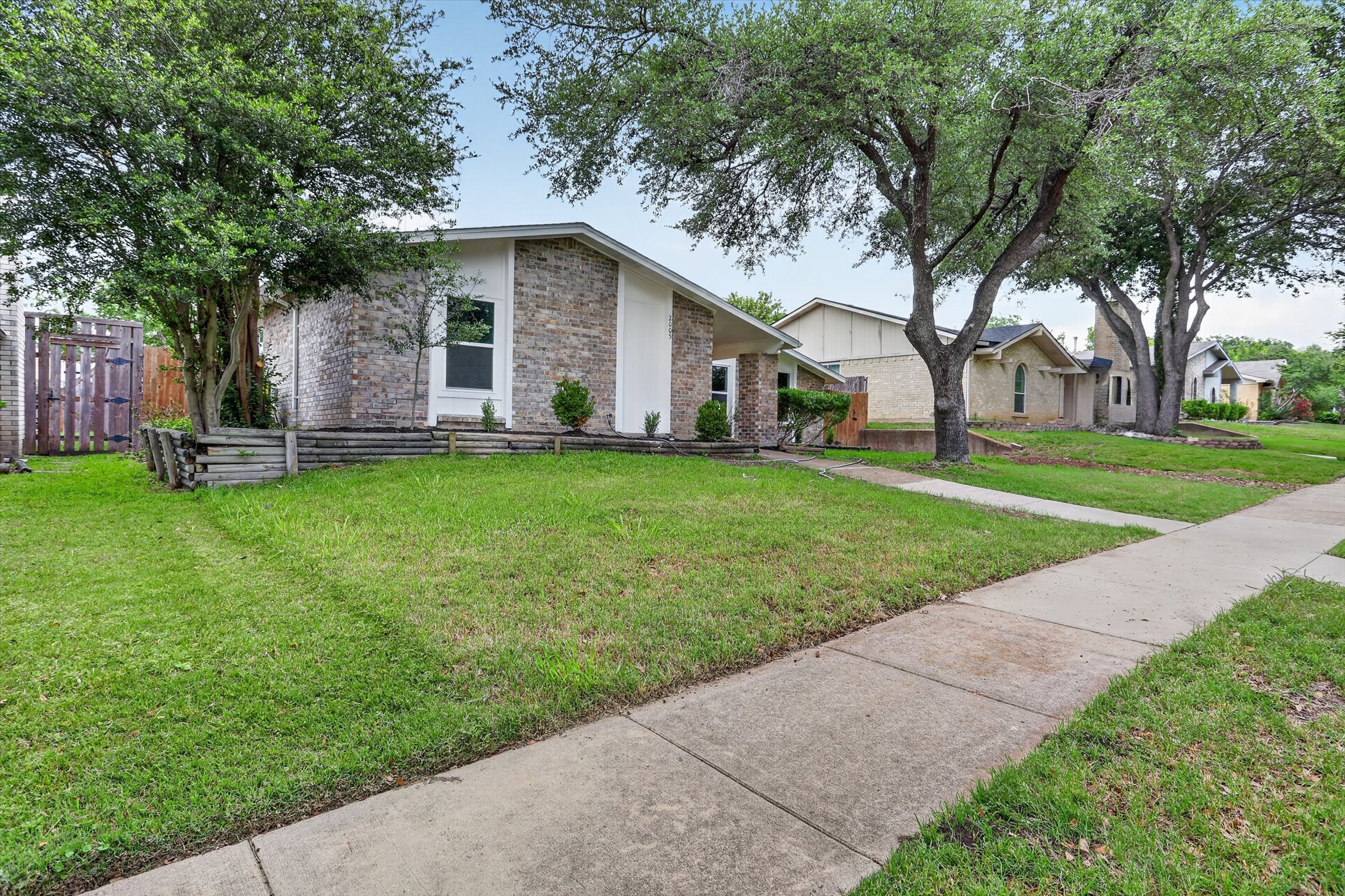 2005 Chestnut Road Carrollton TX 75007