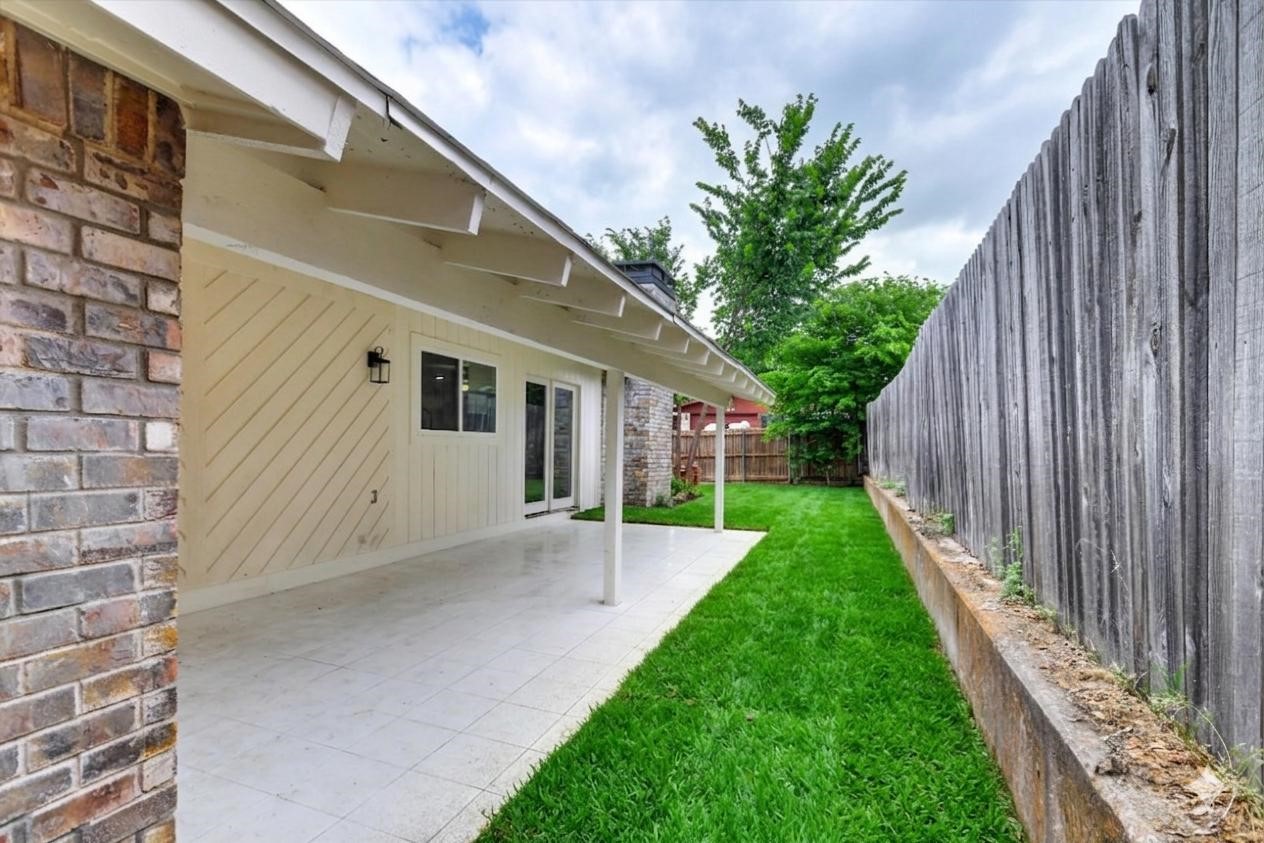 2005 Chestnut Road Carrollton TX 75007