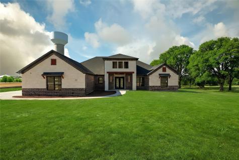 544 High Tower Lane Granbury TX 76049