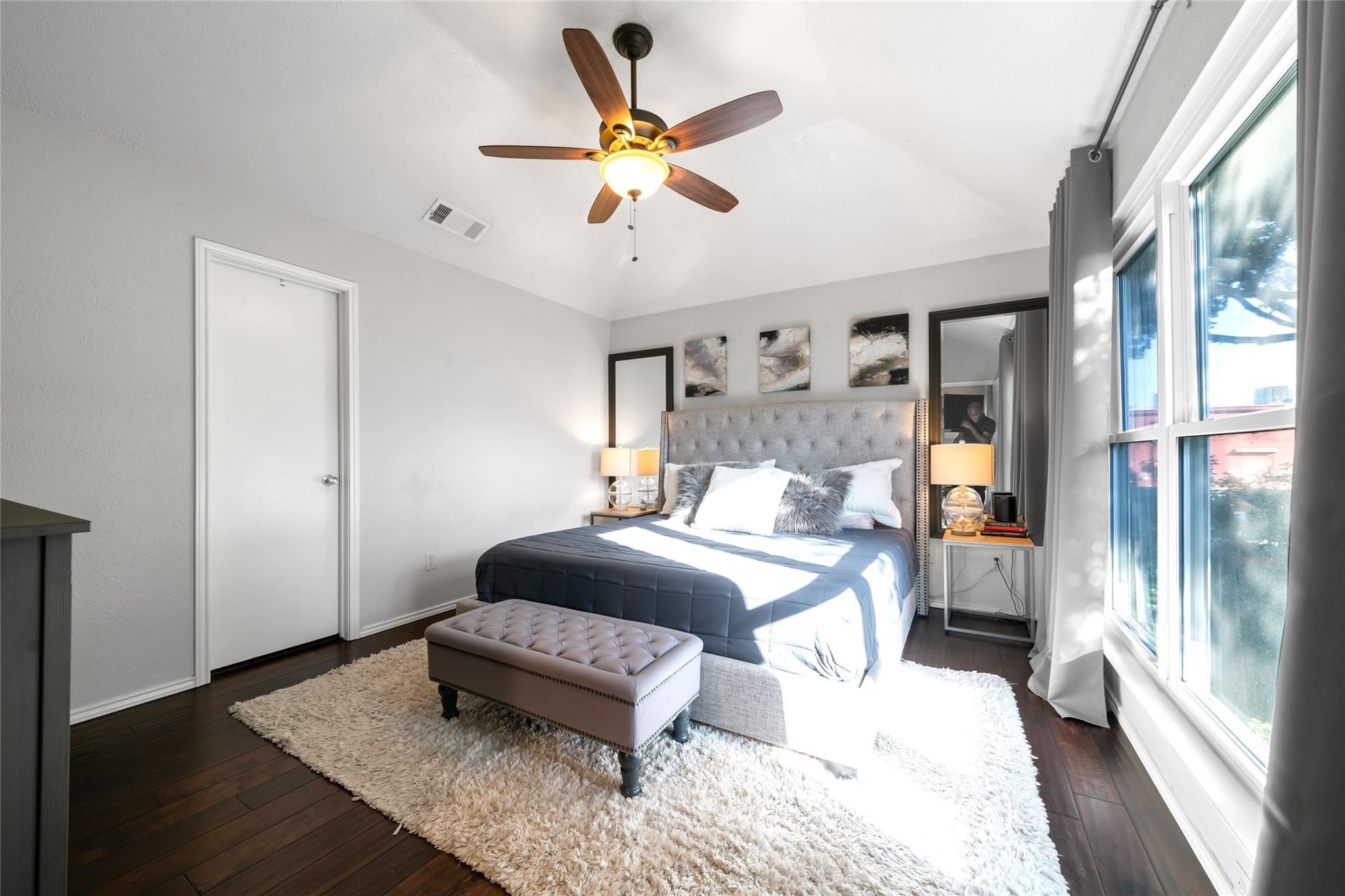 2939 Hunters Point Lane Carrollton TX 75007