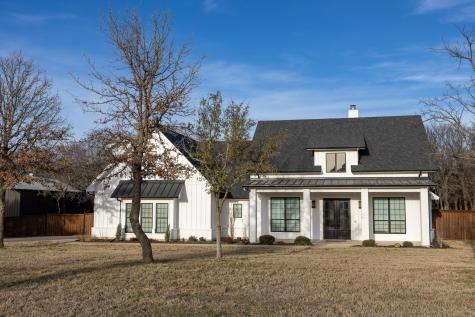 1017 Forest Glen Road Weatherford TX 76087