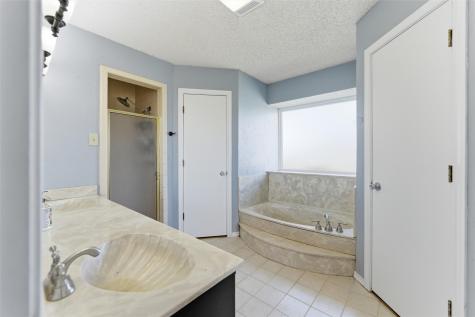 102 Dawn Circle Weatherford TX 76086