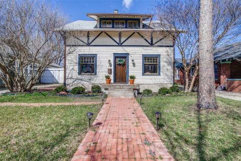 223 N Clinton Avenue Dallas TX 75208