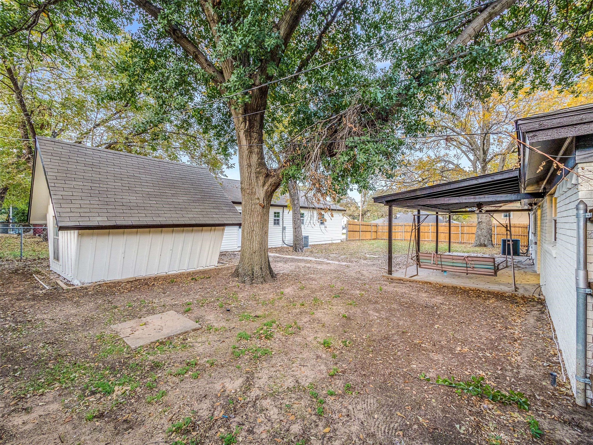 1200 Walker Drive Hurst TX 76053