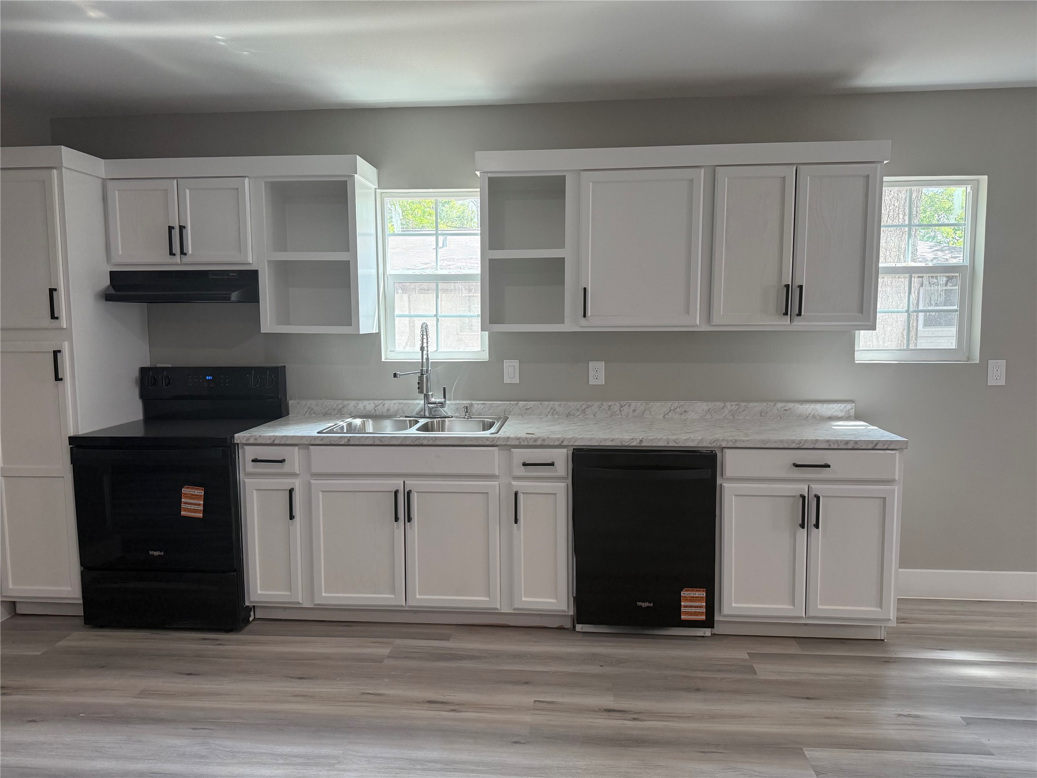 1200 Walker Drive Hurst TX 76053