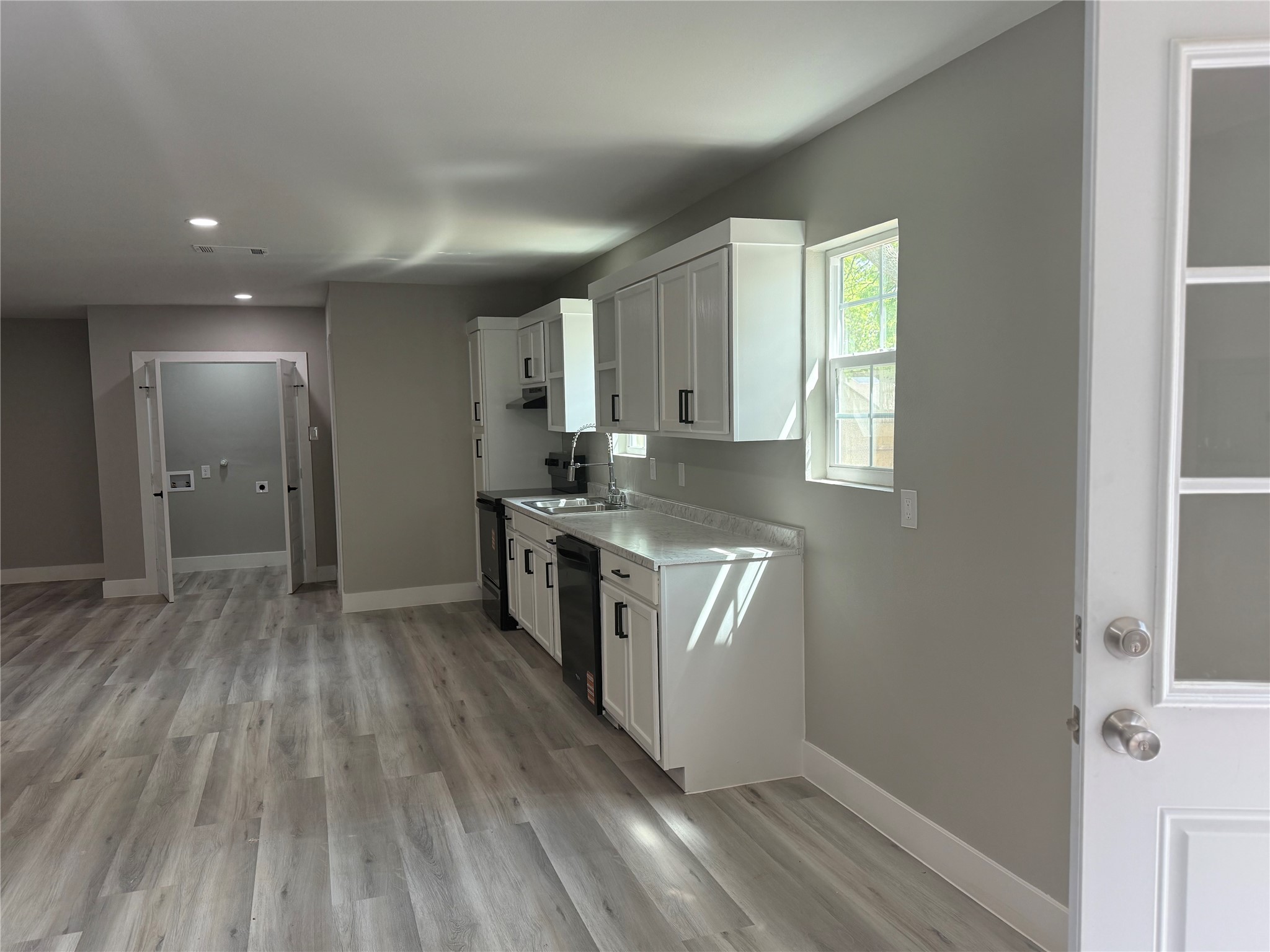 1200 Walker Drive Hurst TX 76053