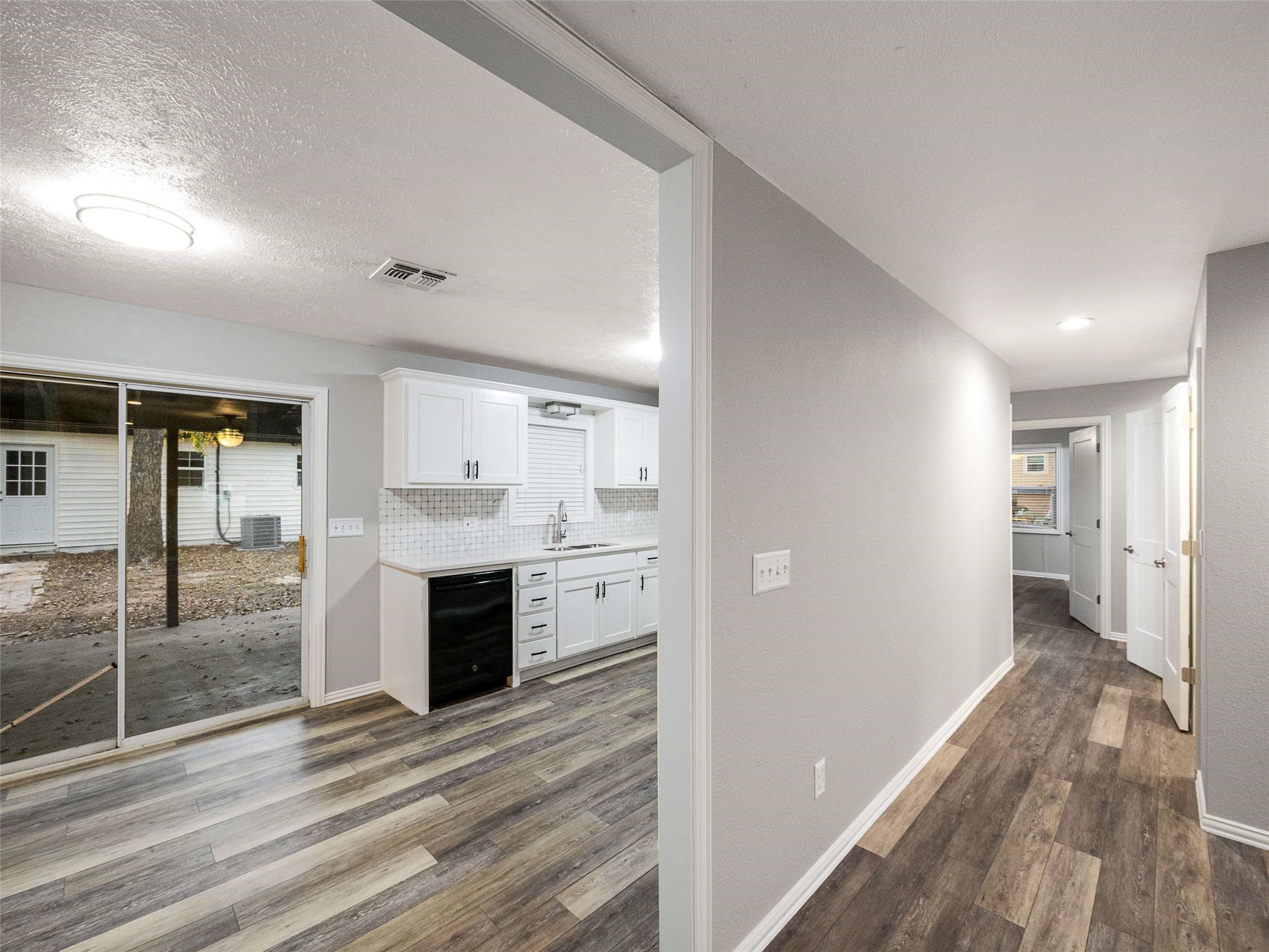 1200 Walker Drive Hurst TX 76053