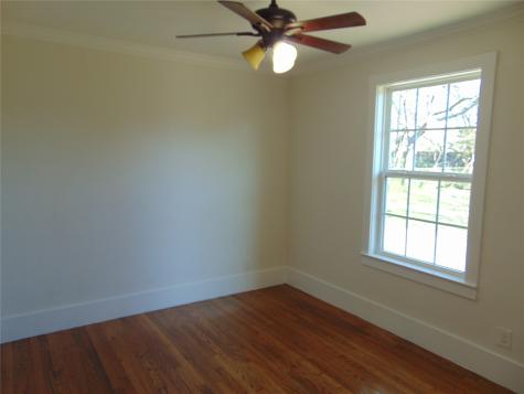 4312 Franklin Street Lancaster TX 75134