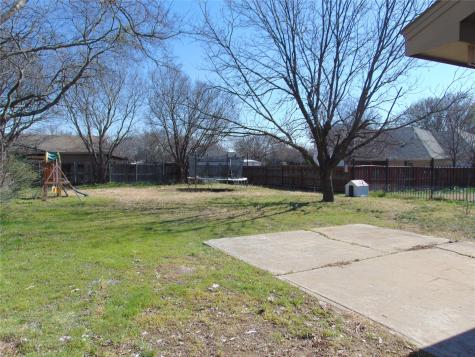 4312 Franklin Street Lancaster TX 75134