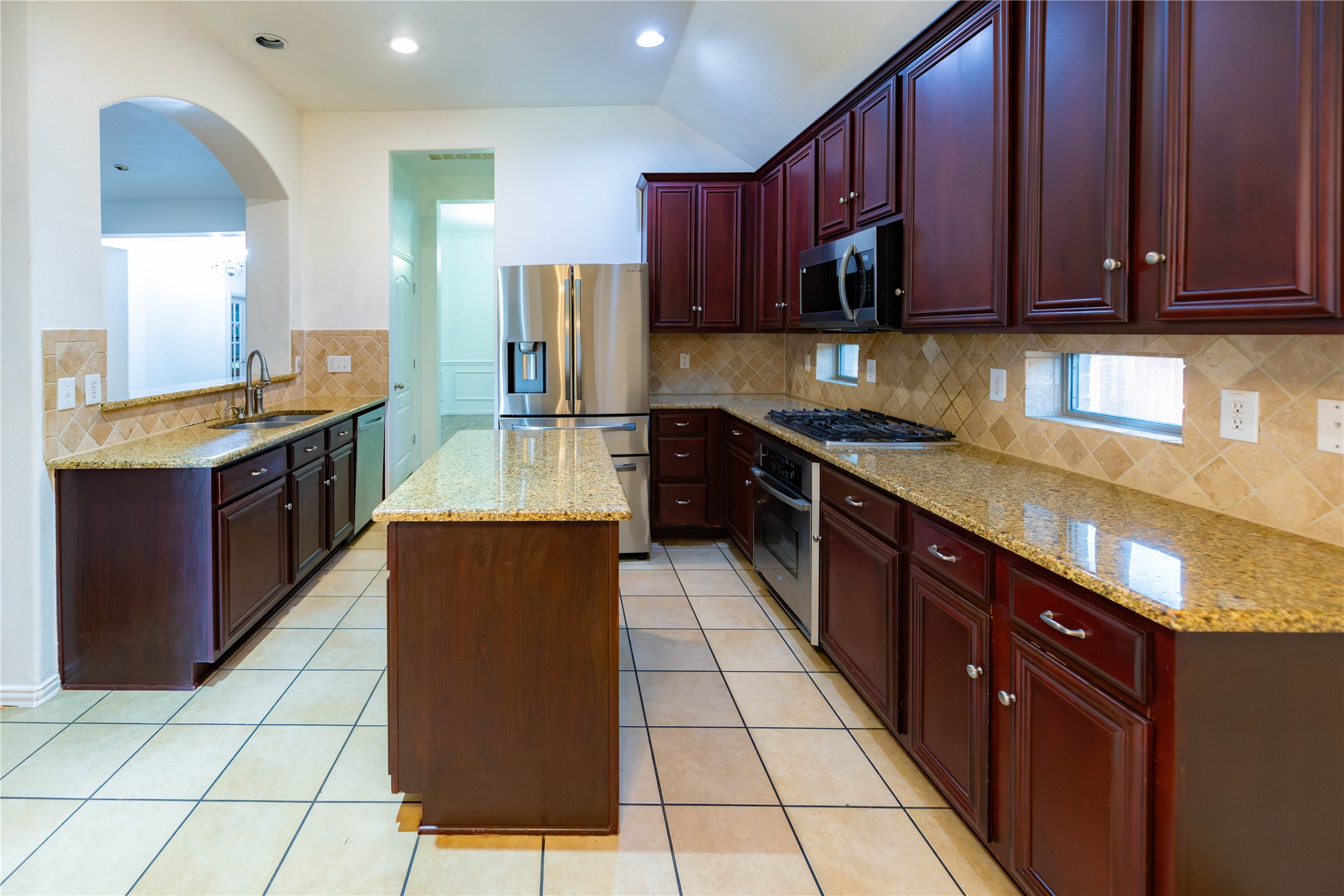 5840 Somerton Drive Grand Prairie TX 75052