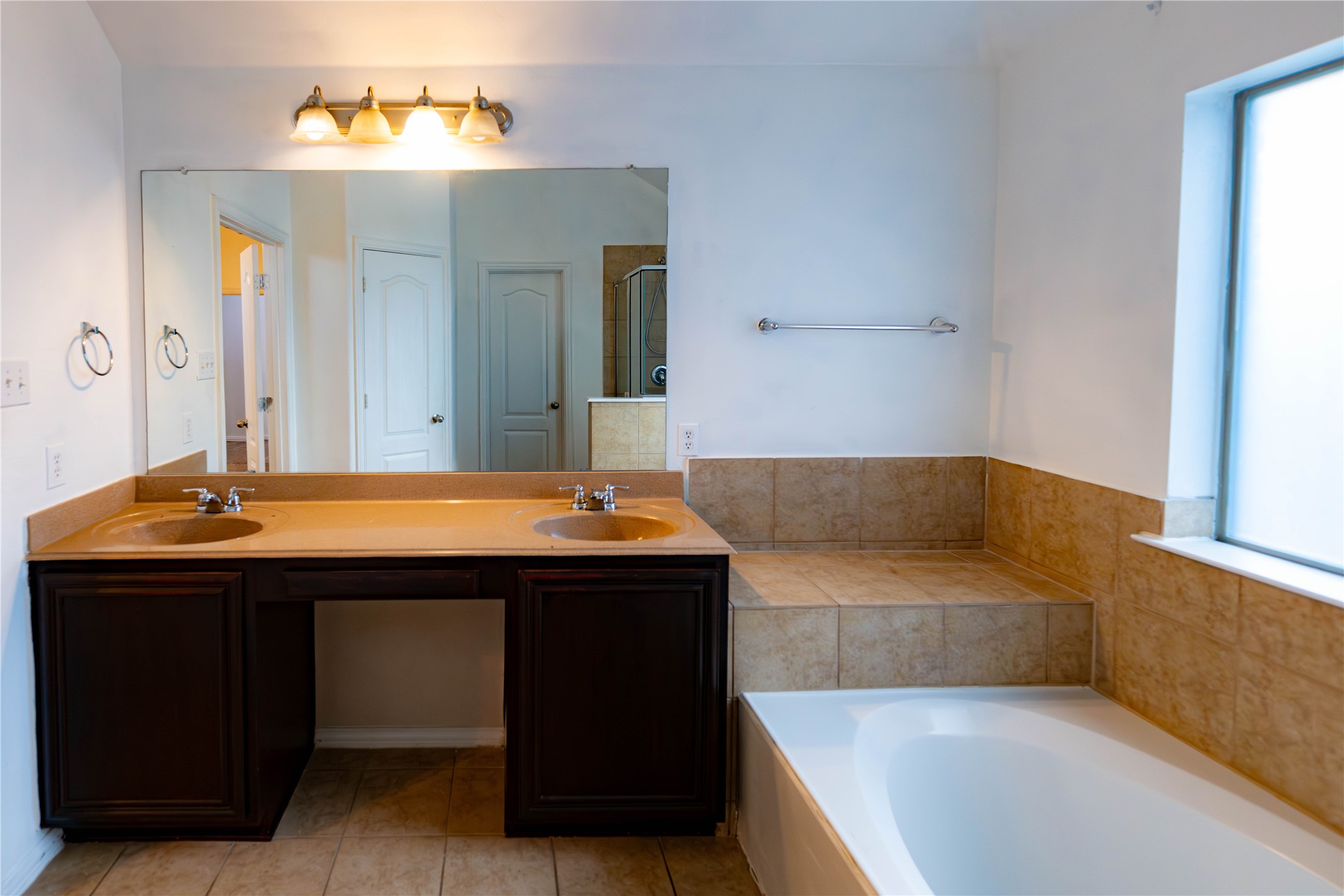 5840 Somerton Drive Grand Prairie TX 75052