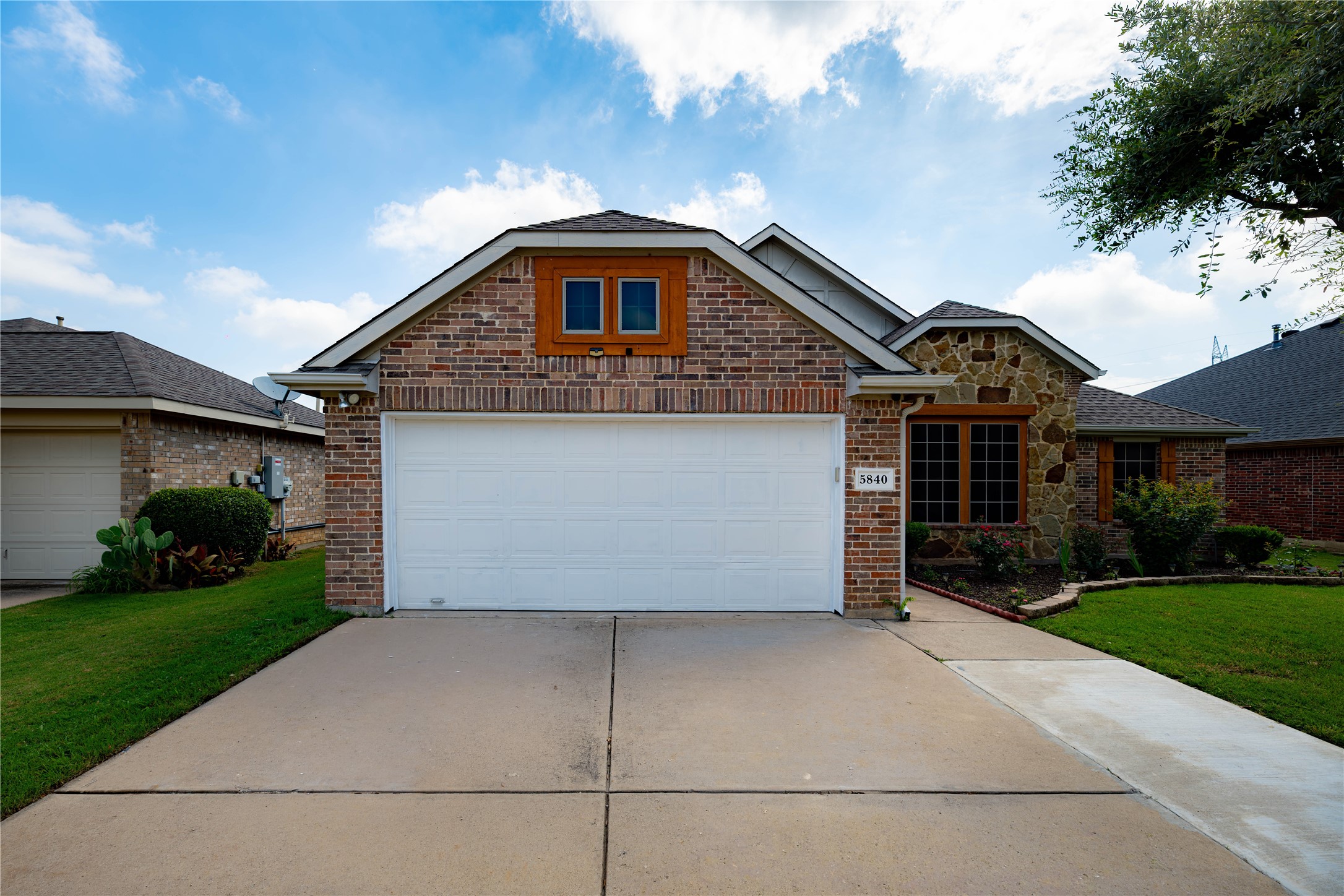5840 Somerton Drive Grand Prairie TX 75052