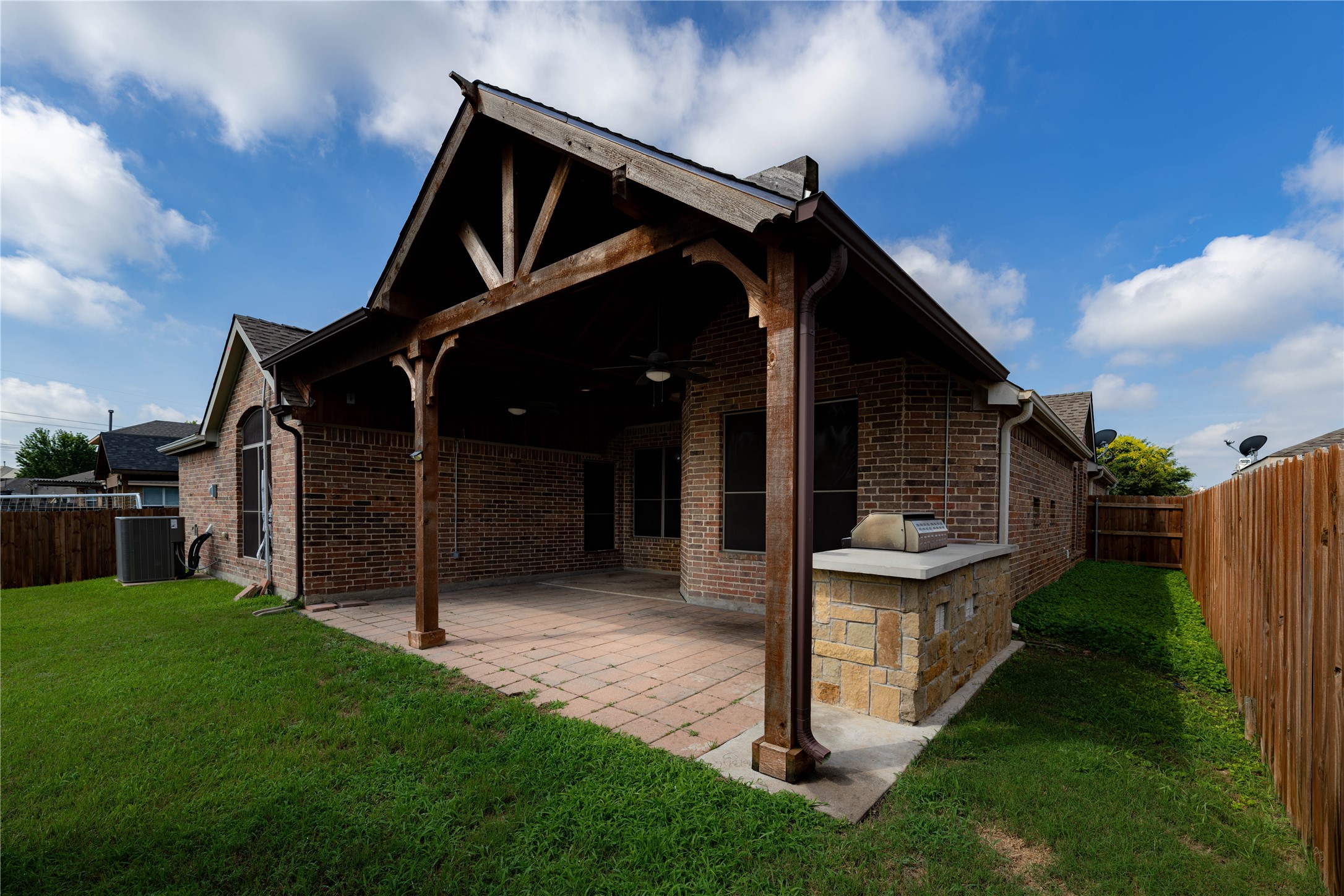 5840 Somerton Drive Grand Prairie TX 75052