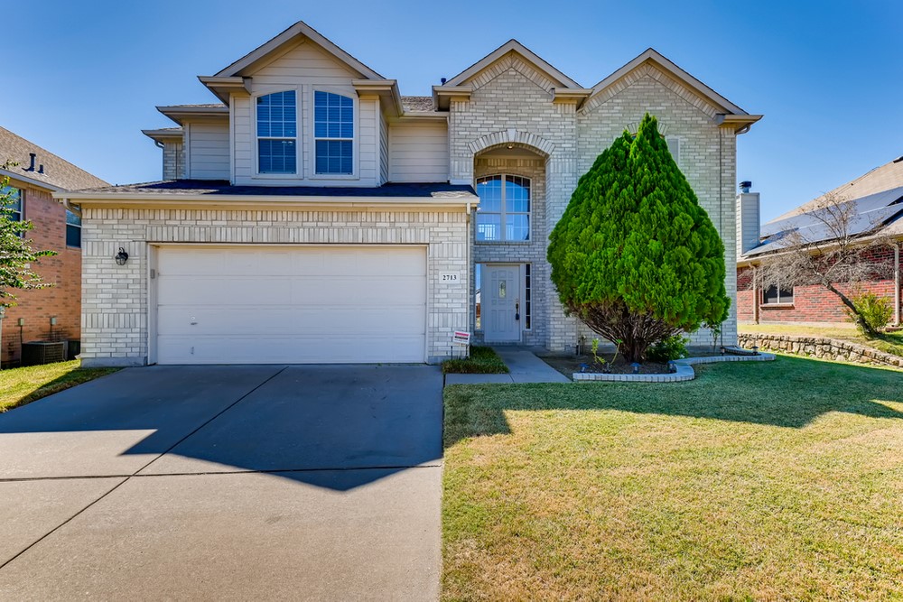 2713 Logan Drive Mansfield TX 76063