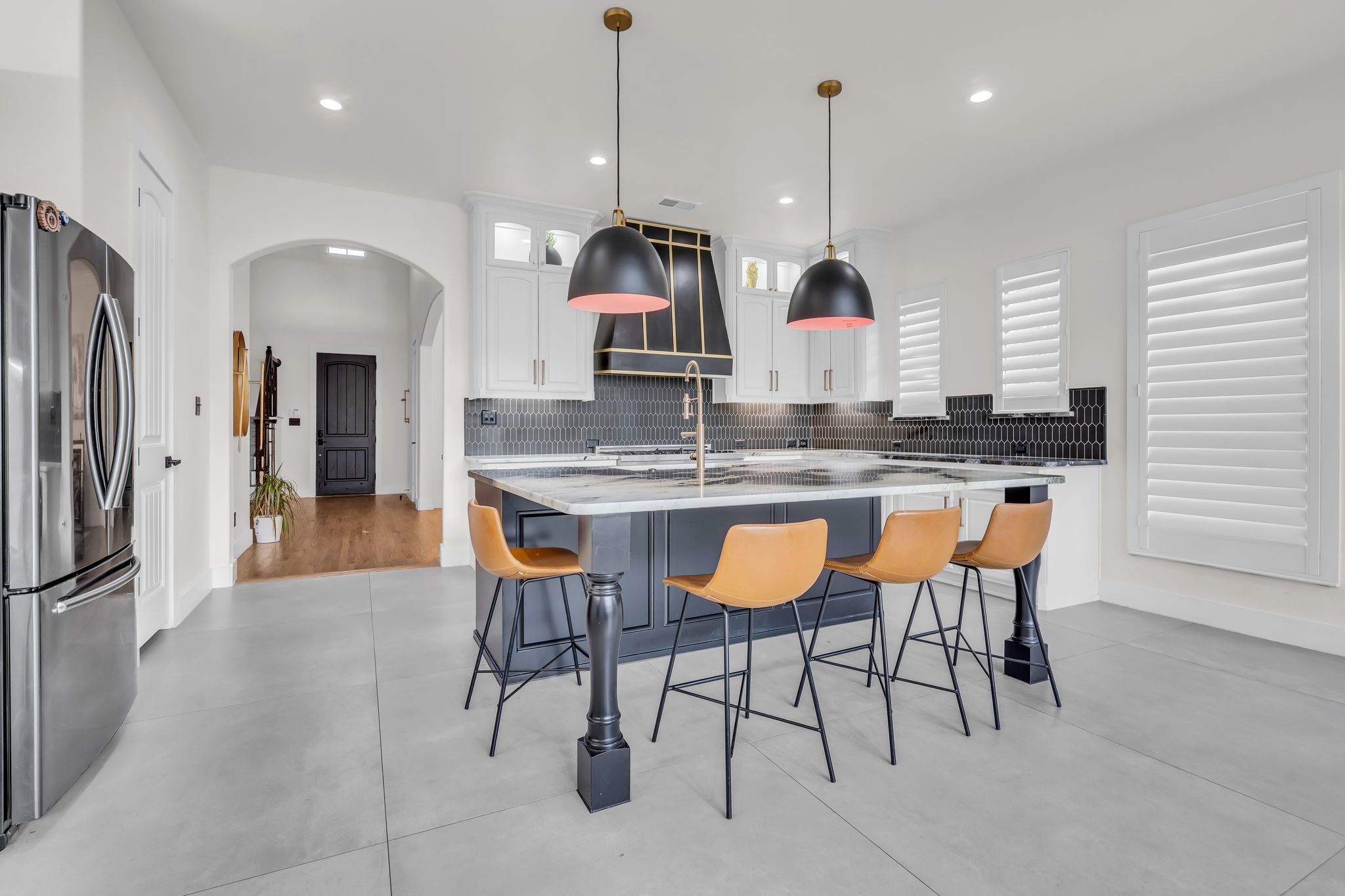 1244 Grant Avenue Lantana TX 76226