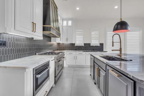 1244 Grant Avenue Lantana TX 76226