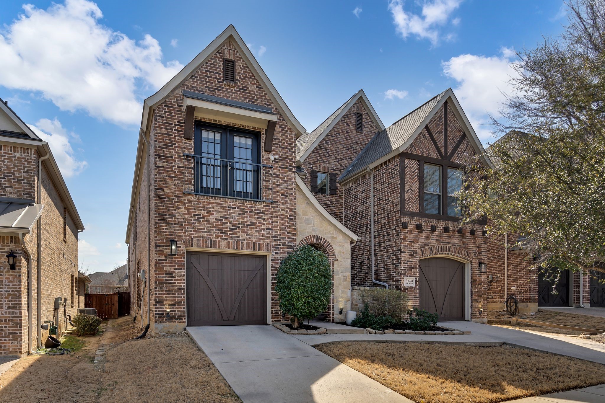 1244 Grant Avenue Lantana TX 76226