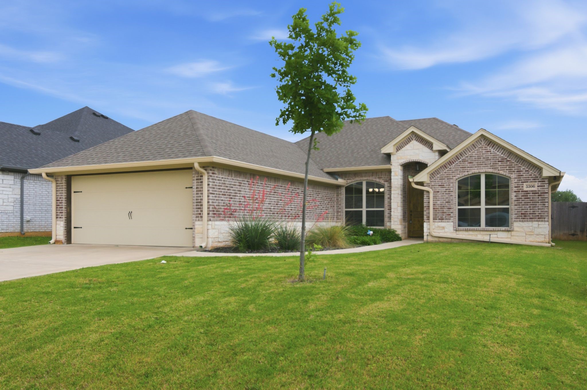 3306 Arrow Creek Drive Granbury TX 76049