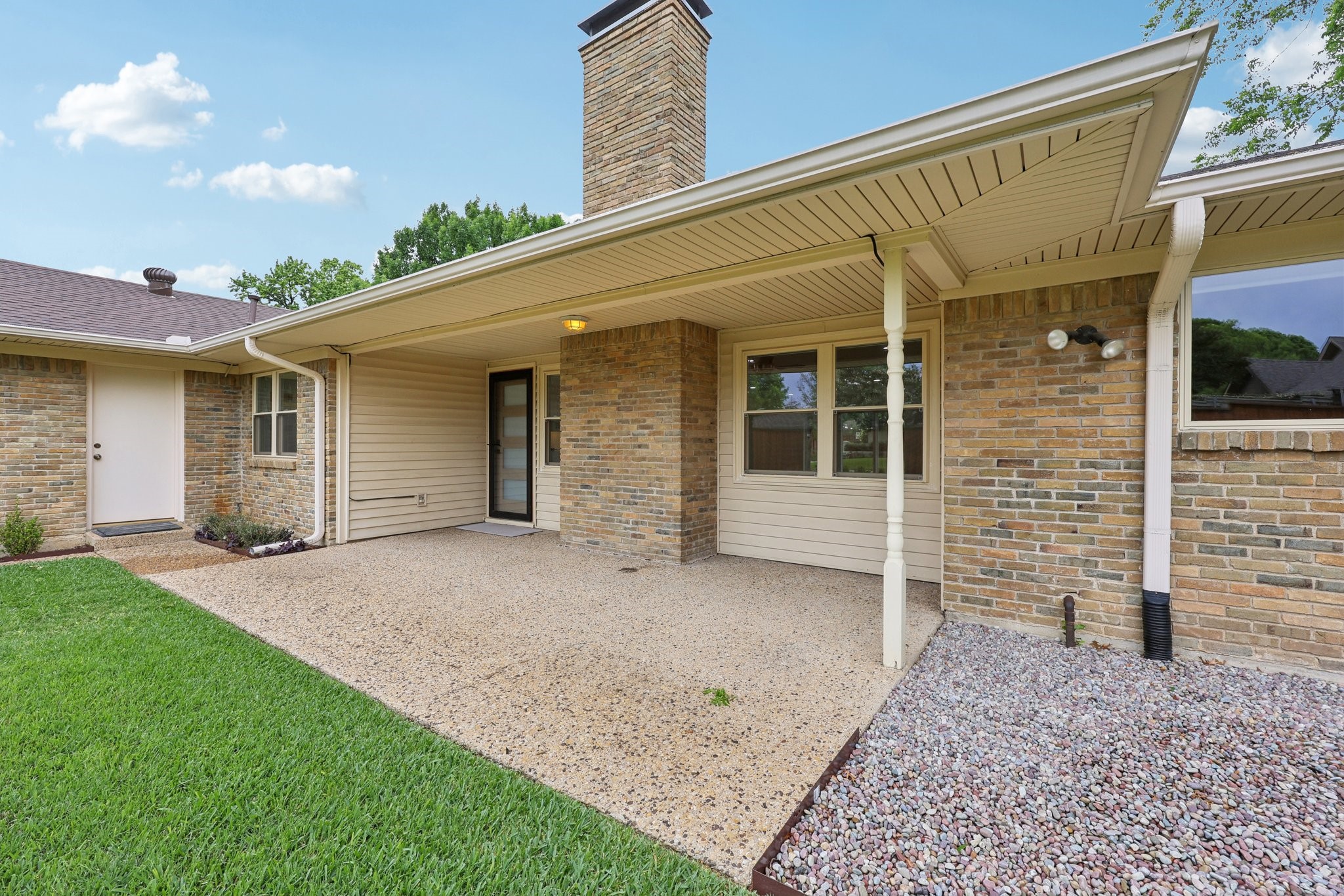 7414 Lynworth Drive Dallas TX 75248