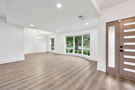 7414 Lynworth Drive Dallas TX 75248