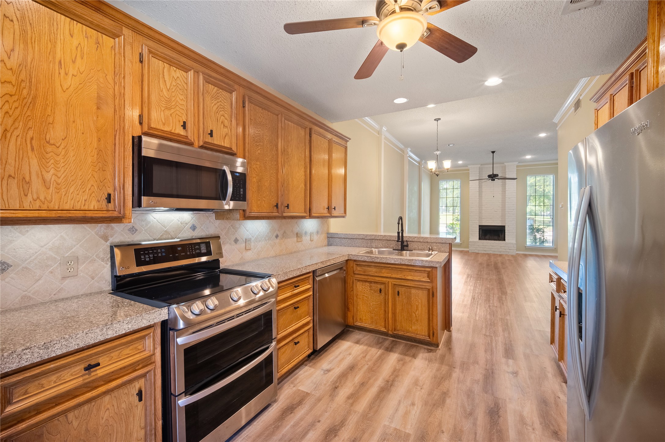 2621 Cummings Drive Bedford TX 76021