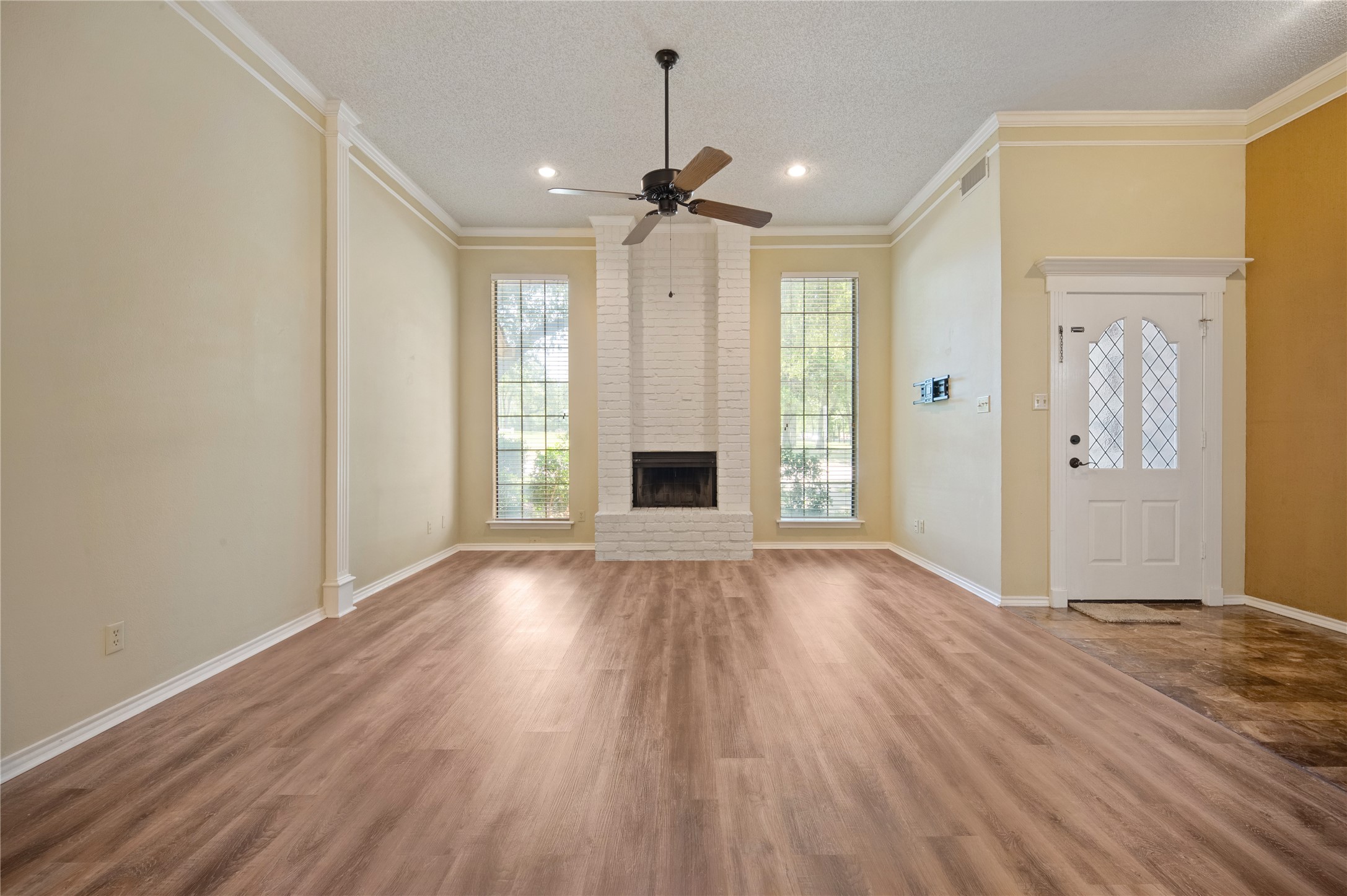 2621 Cummings Drive Bedford TX 76021