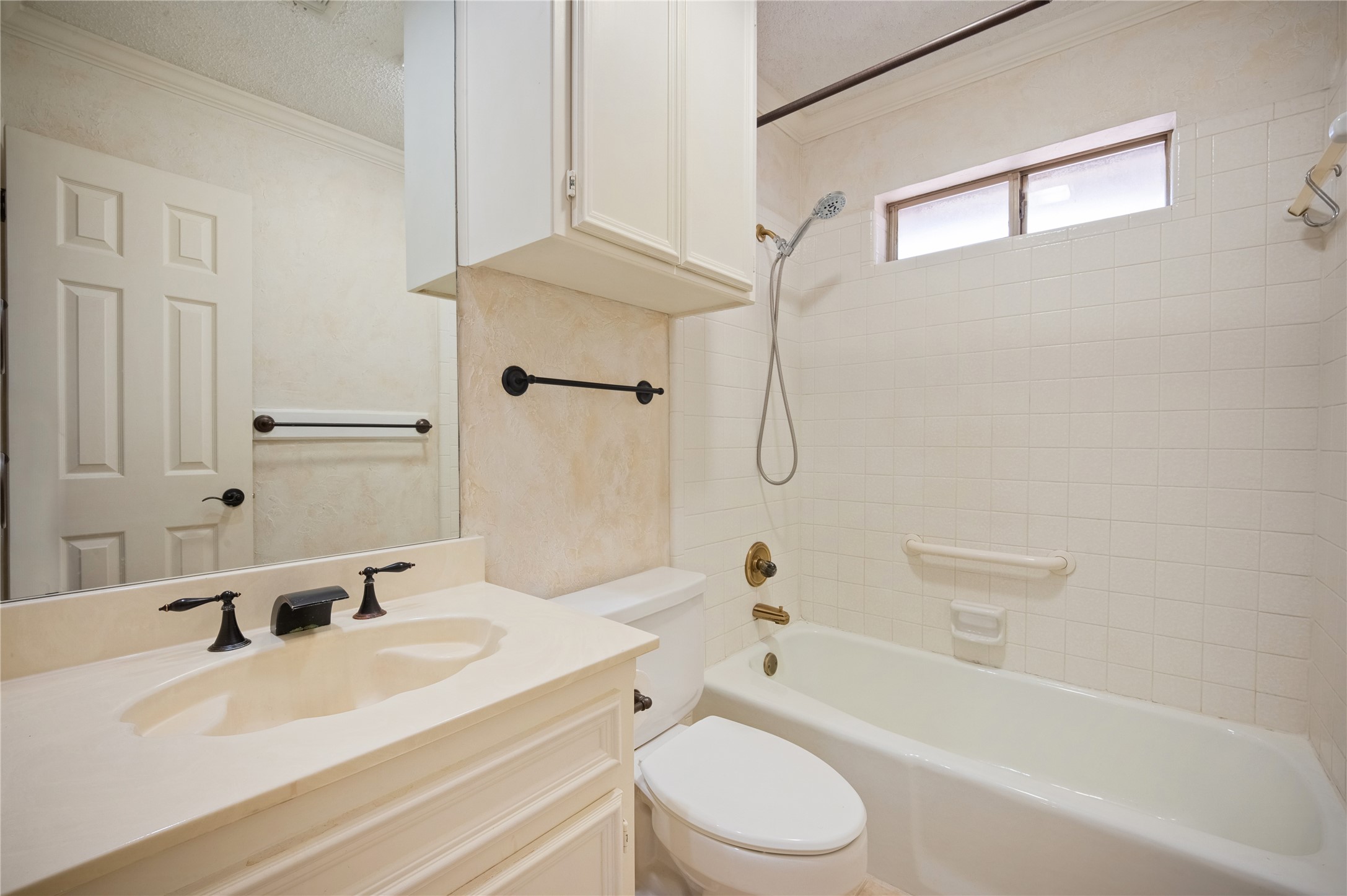 2621 Cummings Drive Bedford TX 76021