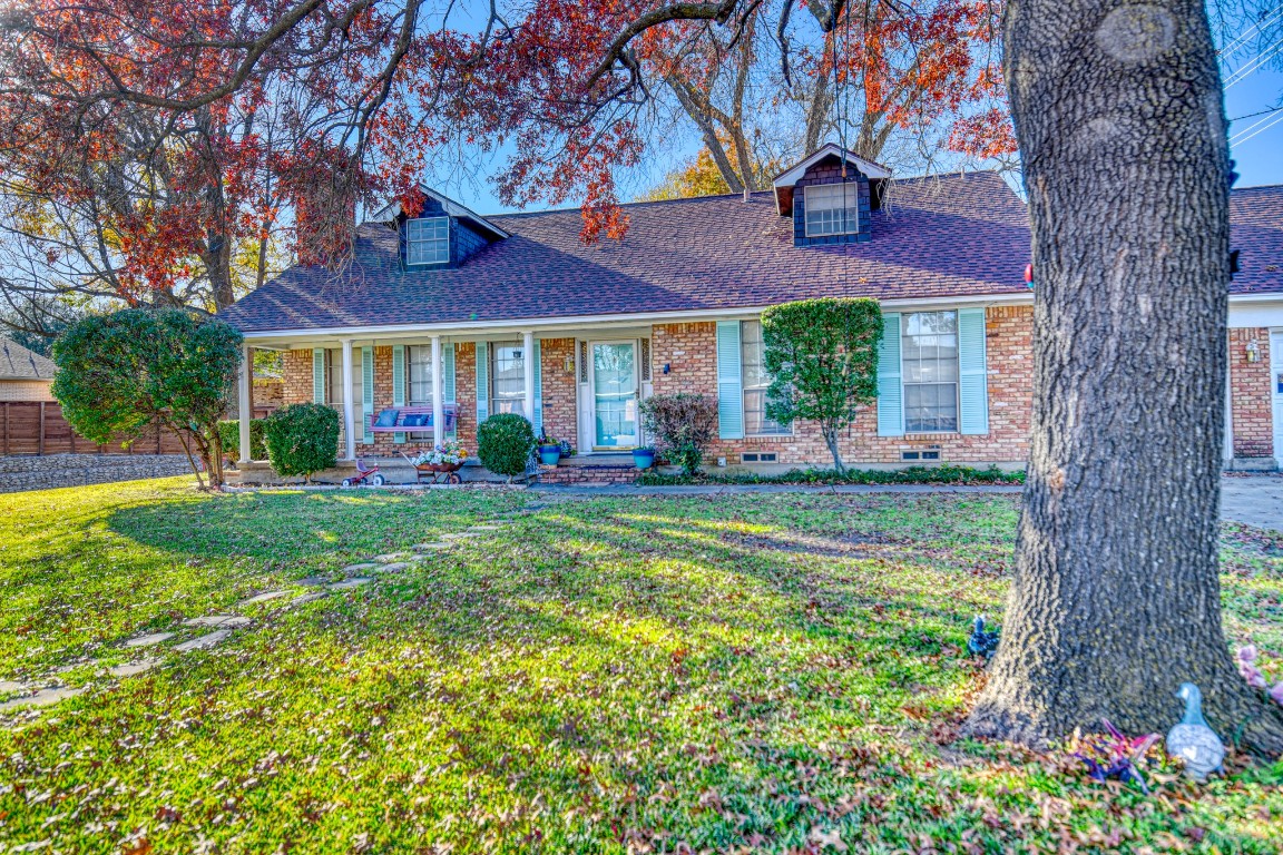 1911 N College Street Mckinney TX 75069