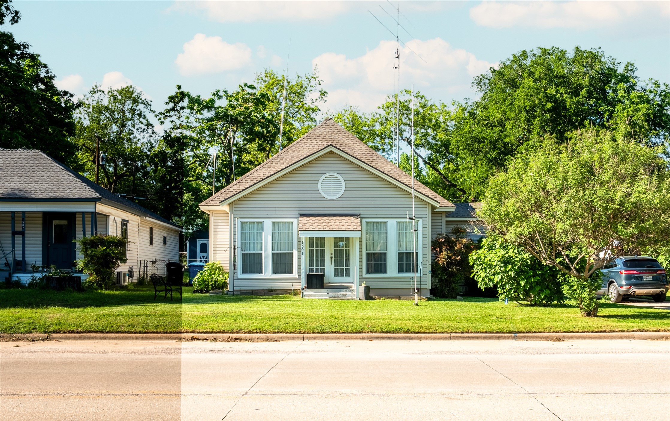 1501 W Crawford Street W Denison TX 75020