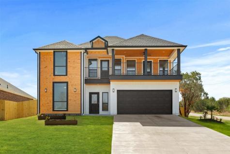 2501 Santiago Drive Granbury TX 76048