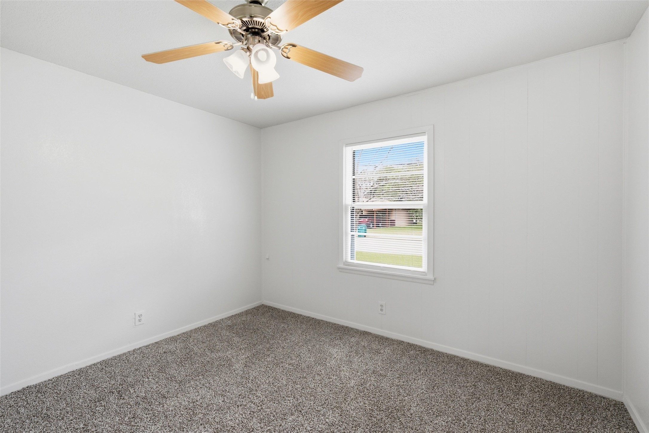 305 Avenue I Lacy Lakeview TX 76705