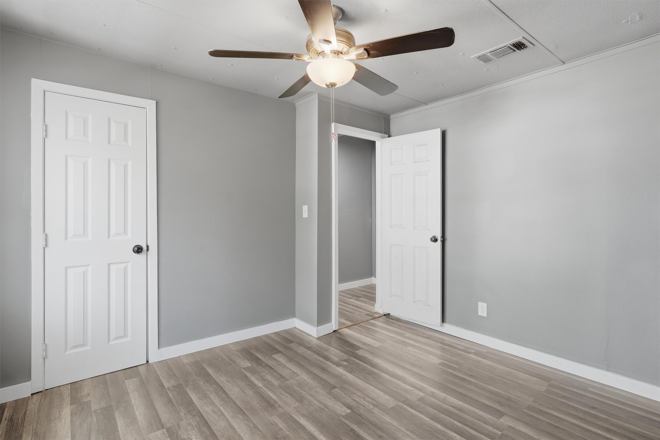 403 Elmo Street Cleburne TX 76031