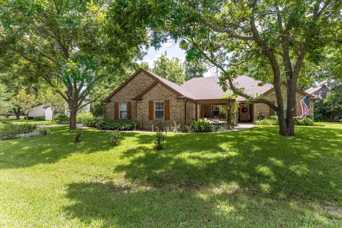 8905 Ellerslie Circle Granbury TX 76049