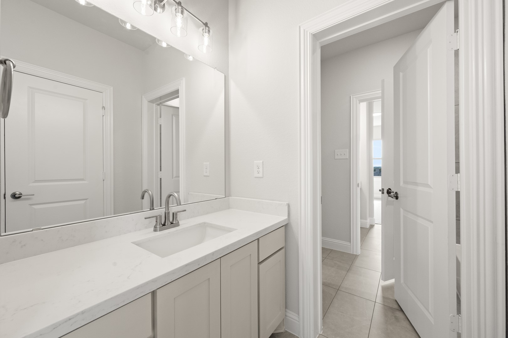 2609 Steve Street Burleson TX 76028