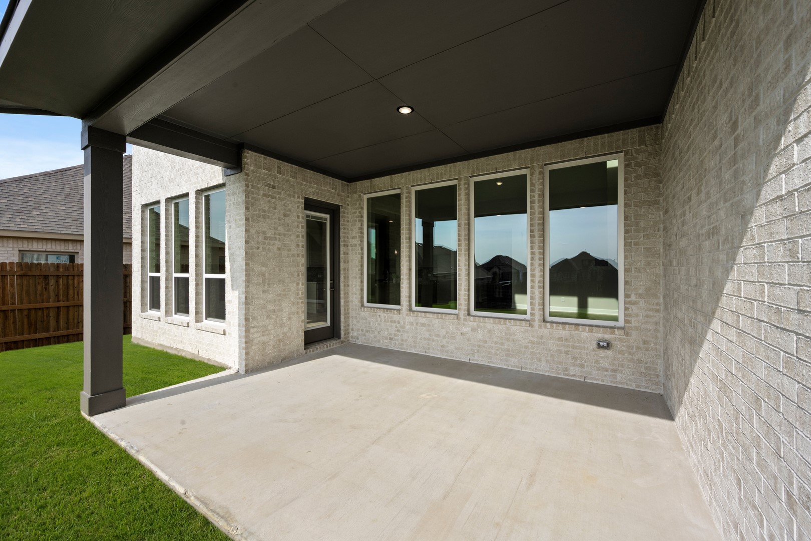 2609 Steve Street Burleson TX 76028