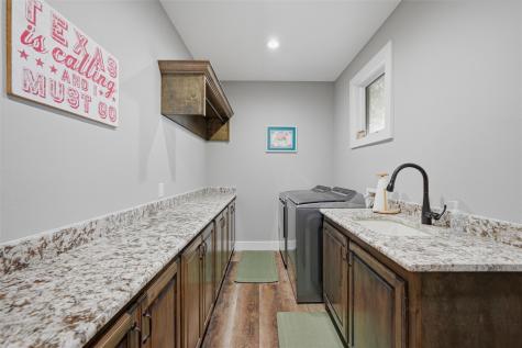 1000 Swindle Road Howe TX 75459